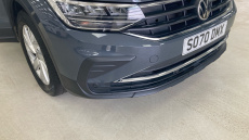 Volkswagen Tiguan 1.5 TSI 150 Life 5dr Petrol Estate